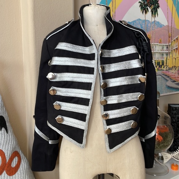 Trisha’s SADBOY 2005 as worn in her Dead and Gone Music Video + Trisha’s Book - Picture 1 of 16